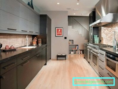 Armadi da cucina Armadi da cucina