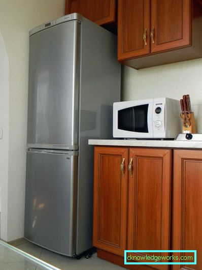 Armadi da cucina Armadi da cucina