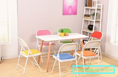 Sedie pieghevoli per la cucina Sedie pieghevoli per la cucina