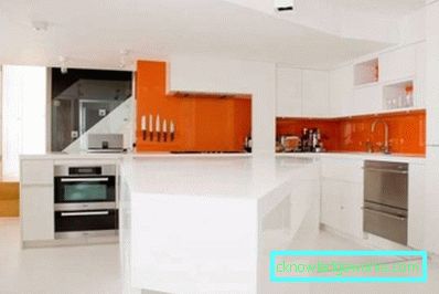 La combinazione di colori all'interno della cucina (50 esempi di foto)