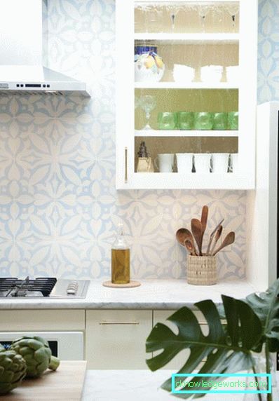 Stile mediterraneo all'interno della cucina