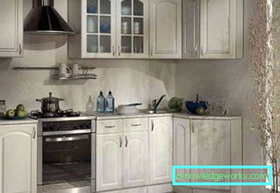 Angolo cucina per una piccola cucina economica