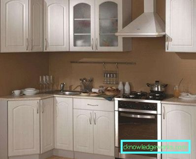 Angolo cucina per una piccola cucina economica