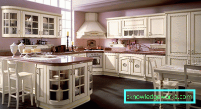 Pensile ad angolo per la cucina Pensile ad angolo per la cucina
