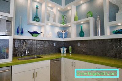 Pensile ad angolo per la cucina Pensile ad angolo per la cucina