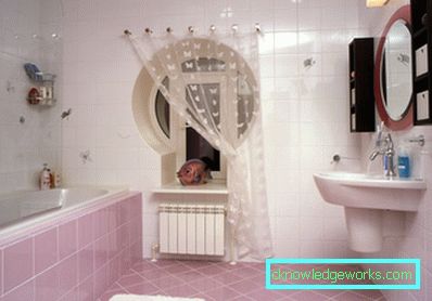 Posa delle piastrelle nel bagno fai da te