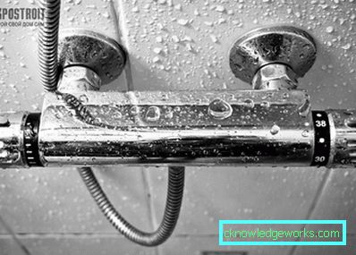 Quale dovrebbe essere l'altezza del rubinetto sopra il bagno? Quale dovrebbe essere l'altezza del rubinetto sopra il bagno?