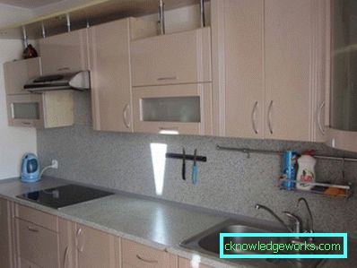 Cappuccio per la cucina con le proprie mani Cappuccio per la cucina con le proprie mani